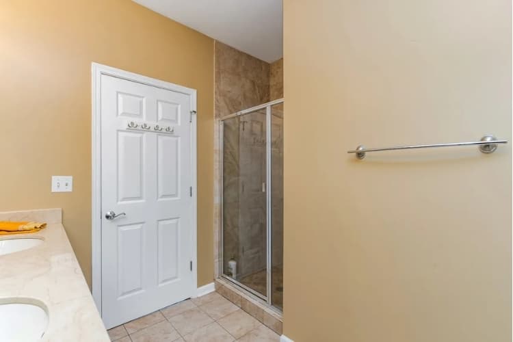 Dream Townhome — 721 W 15th 7