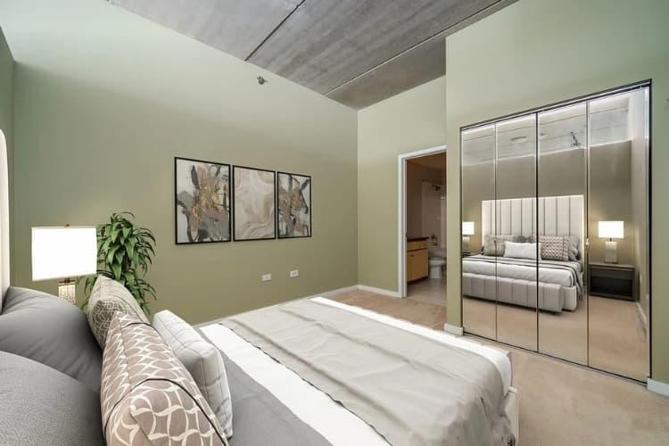 Modern Chicago II — 630 N Franklin